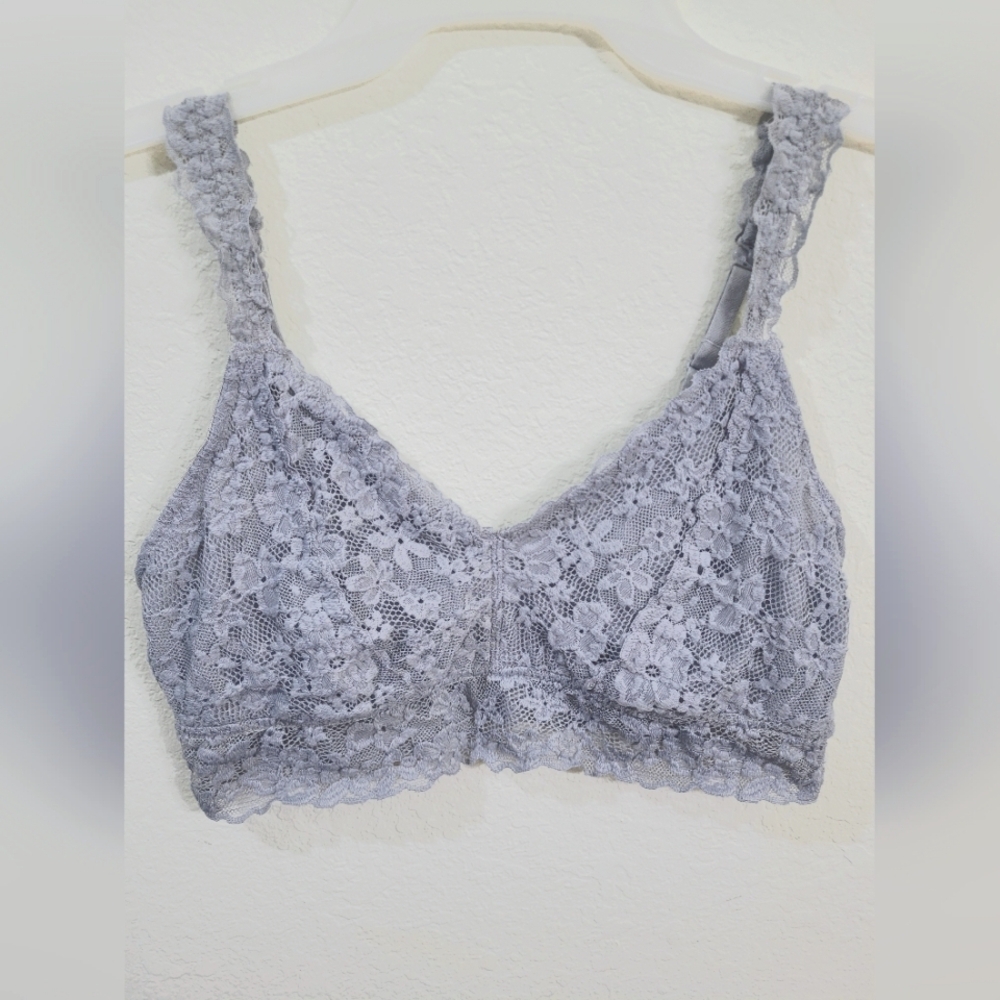 Lacy floral grey bralette